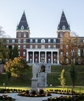 College of the Holy Cross